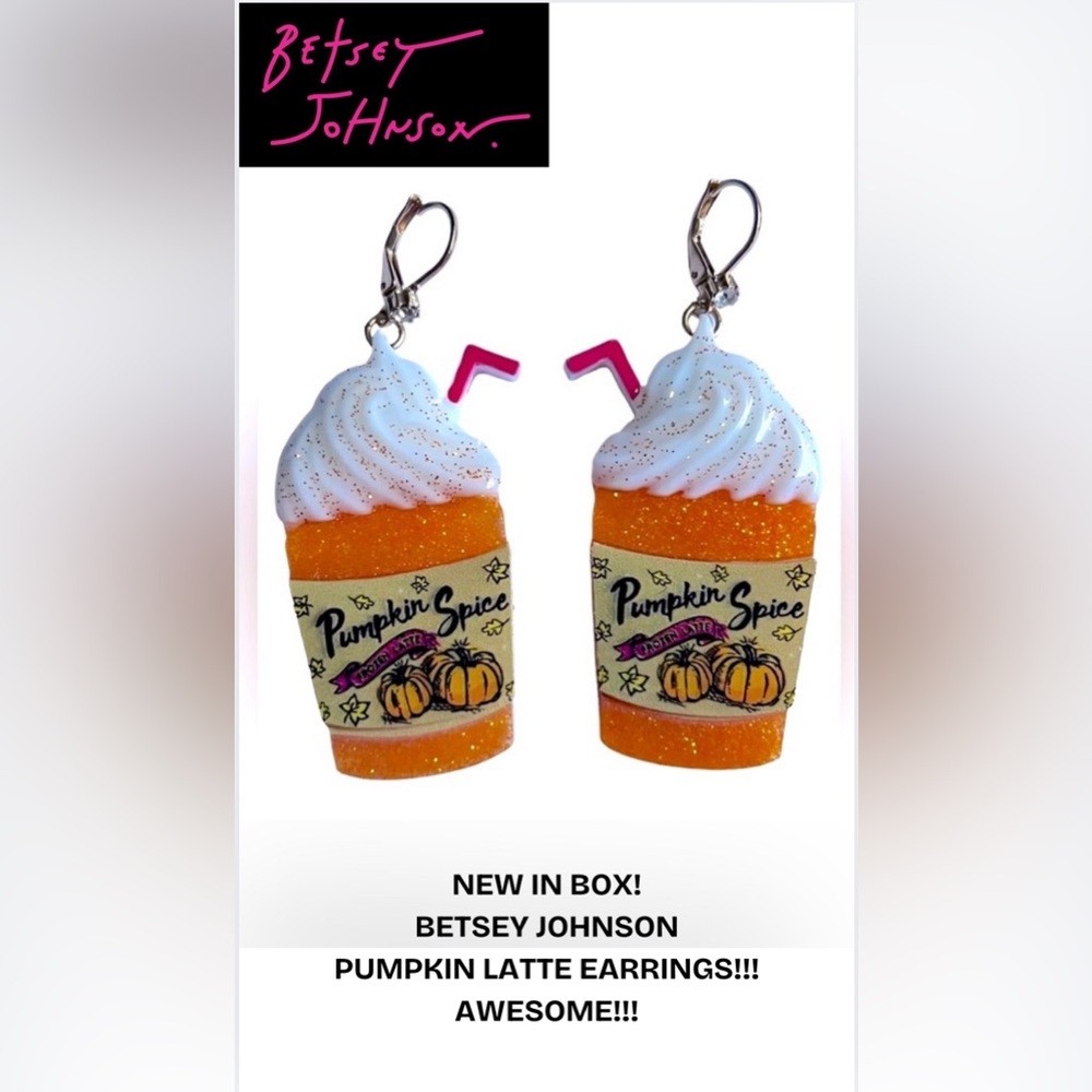 NIB! BETSEY JOHNSON FALL EARRINGS ADORABLE! 5 ⭐️’S LIGHT WEIGHT! PERFECT 4 🍁&❄️!